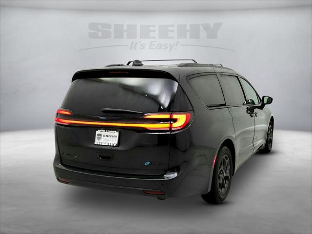 used 2021 Chrysler Pacifica Hybrid car, priced at $23,691
