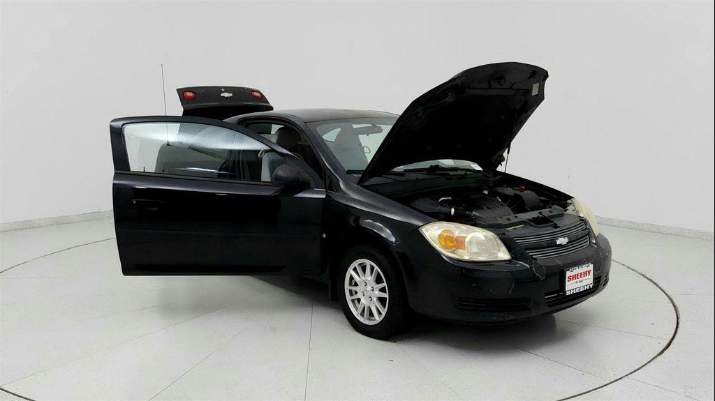 used 2008 Chevrolet Cobalt car, priced at $5,391
