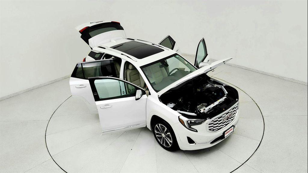 used 2020 GMC Terrain car, priced at $26,291