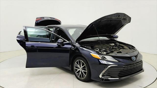 used 2021 Toyota Camry Hybrid car, priced at $26,591