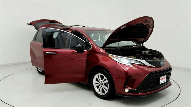 used 2022 Toyota Sienna car, priced at $27,391