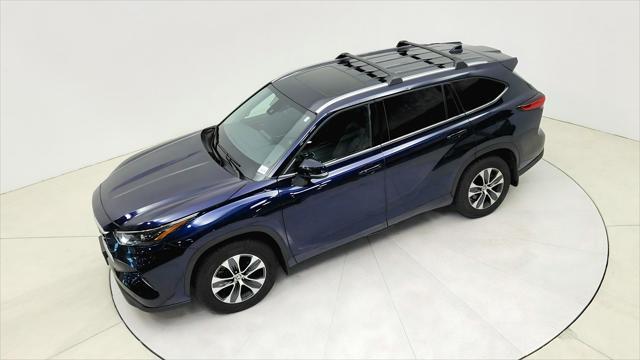 used 2021 Toyota Highlander car, priced at $25,591