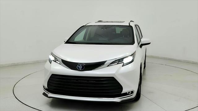 used 2023 Toyota Sienna car, priced at $43,291