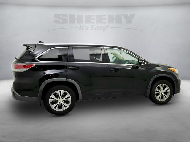 used 2015 Toyota Highlander car, priced at $18,191