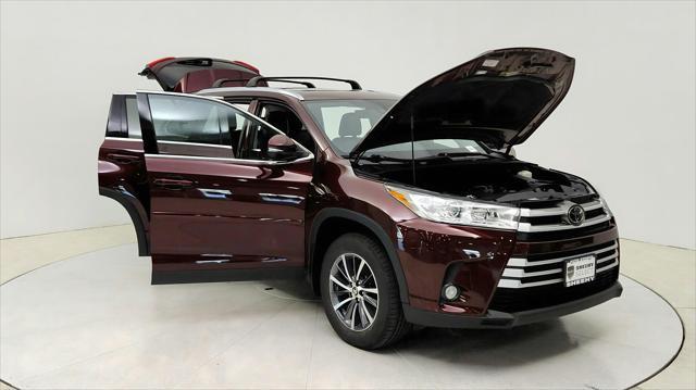 used 2019 Toyota Highlander car, priced at $28,291