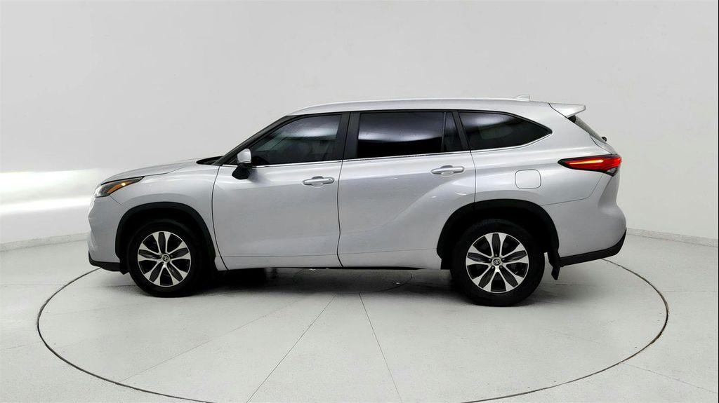 used 2023 Toyota Highlander car, priced at $33,791