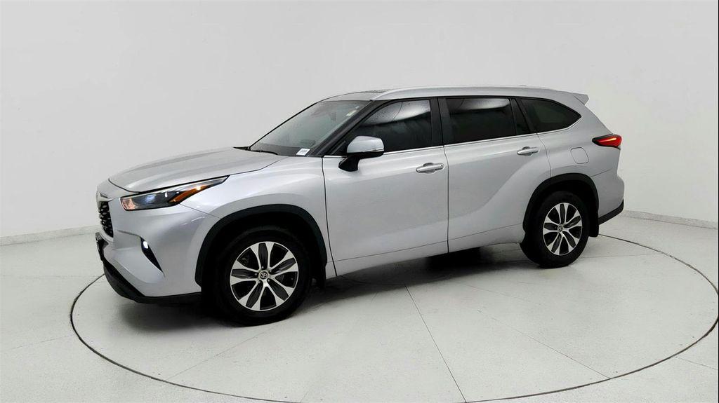 used 2023 Toyota Highlander car, priced at $33,791
