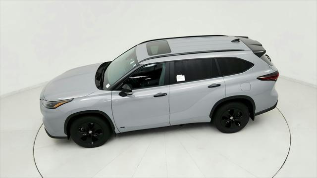 used 2024 Toyota Highlander Hybrid car, priced at $48,491