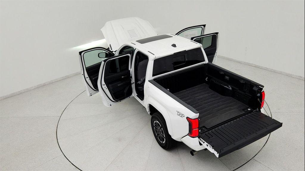 new 2025 Toyota Tacoma car