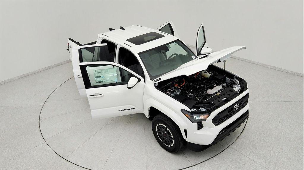 new 2025 Toyota Tacoma car