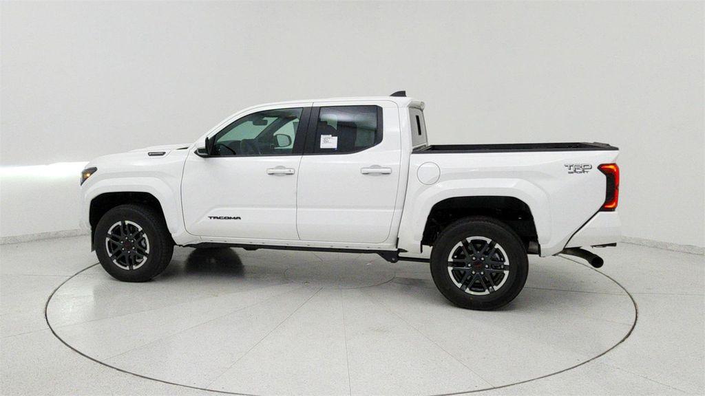 new 2025 Toyota Tacoma car