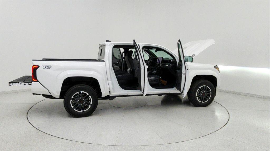 new 2025 Toyota Tacoma car