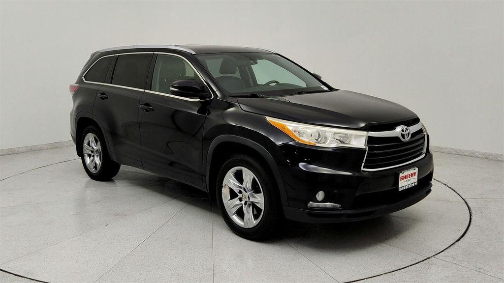 used 2015 Toyota Highlander car, priced at $15,591