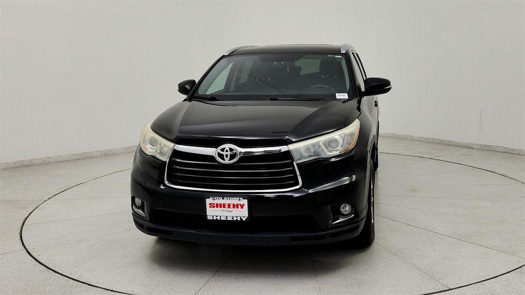 used 2015 Toyota Highlander car, priced at $15,591