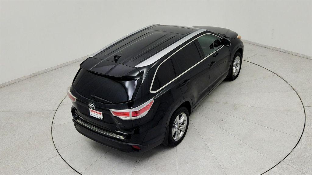 used 2015 Toyota Highlander car, priced at $15,591