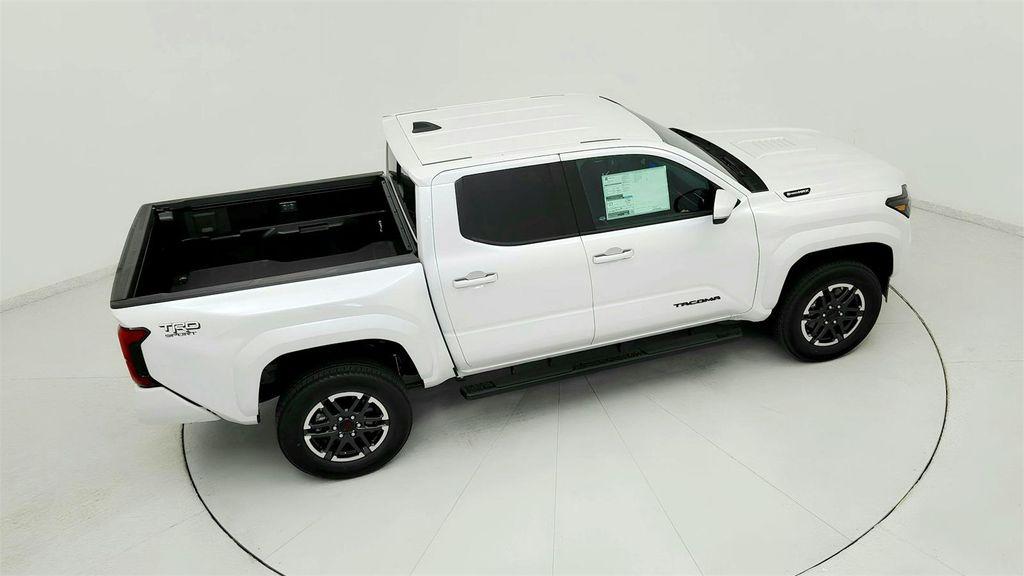 new 2025 Toyota Tacoma car