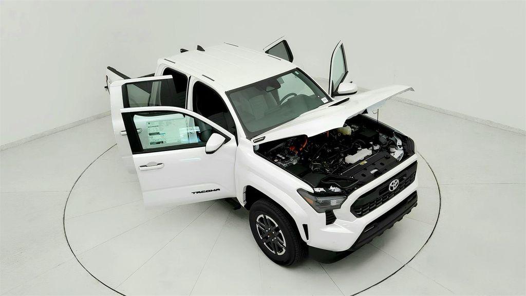 new 2025 Toyota Tacoma car