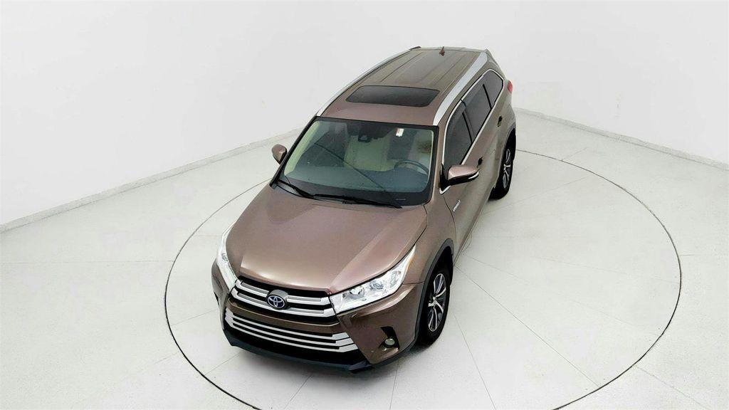 used 2017 Toyota Highlander Hybrid car, priced at $22,191