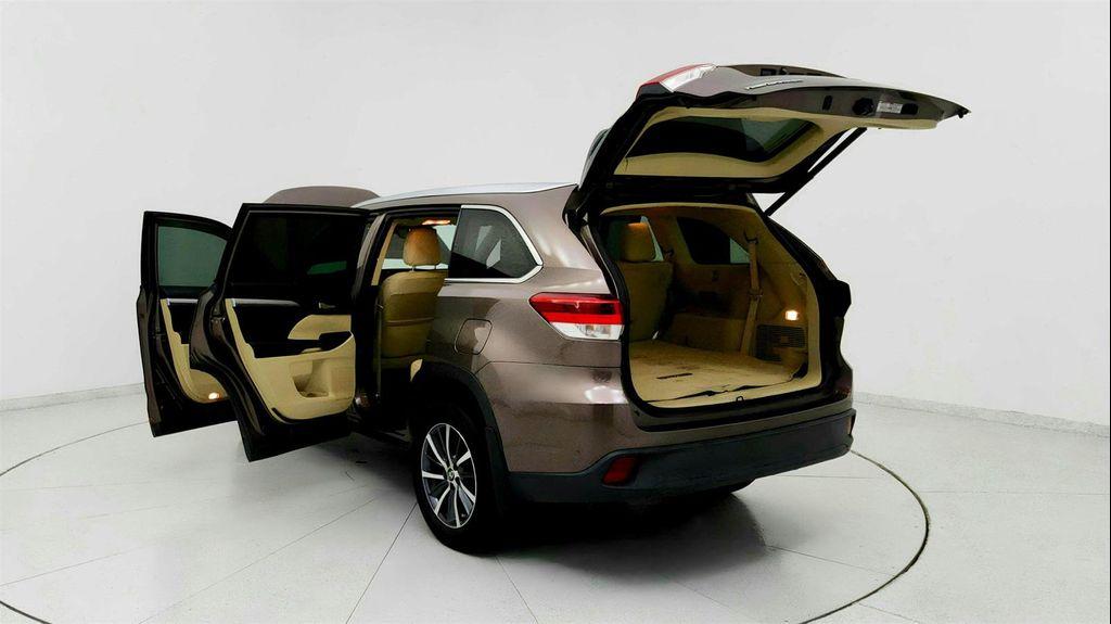 used 2017 Toyota Highlander Hybrid car, priced at $22,191
