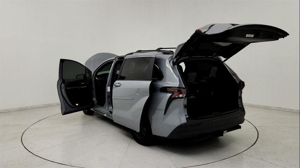 used 2024 Toyota Sienna car, priced at $46,991