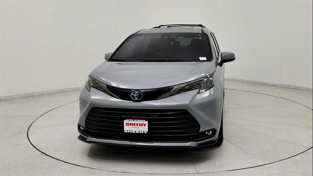 used 2024 Toyota Sienna car, priced at $46,991