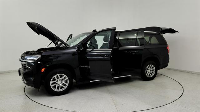 used 2023 Chevrolet Suburban car, priced at $44,391