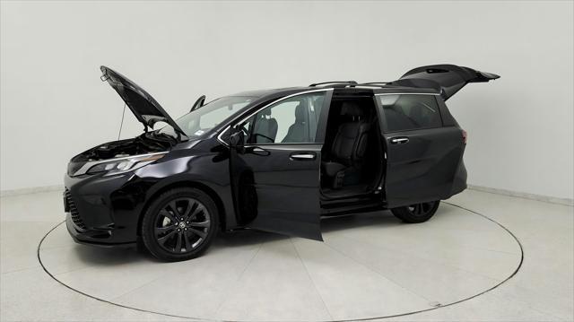 used 2022 Toyota Sienna car, priced at $44,991