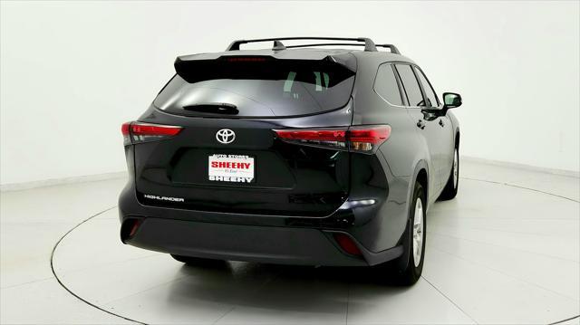 used 2023 Toyota Highlander car, priced at $32,891
