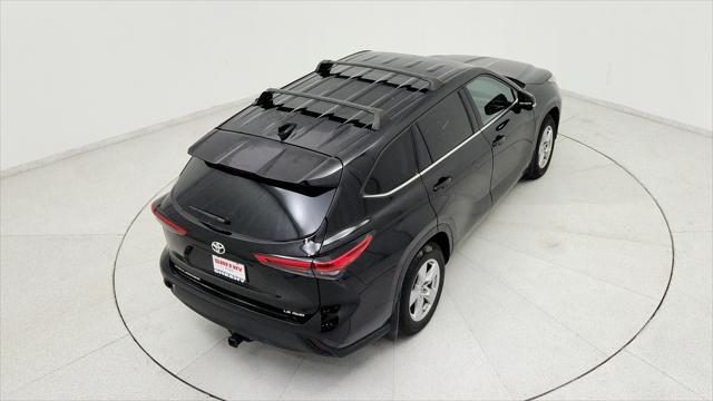 used 2021 Toyota Highlander car, priced at $26,191