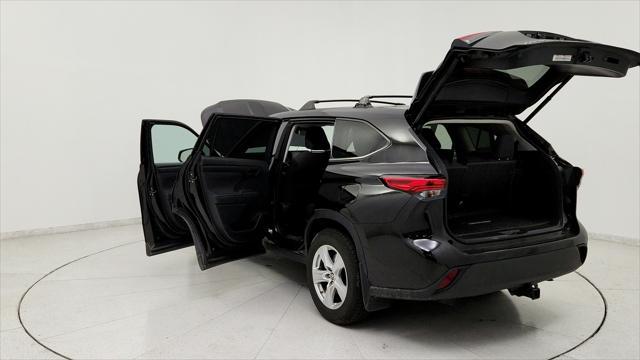 used 2021 Toyota Highlander car, priced at $26,191
