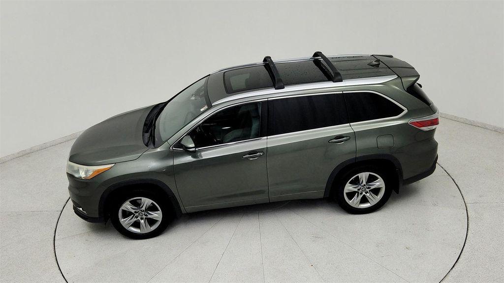 used 2016 Toyota Highlander car, priced at $18,791