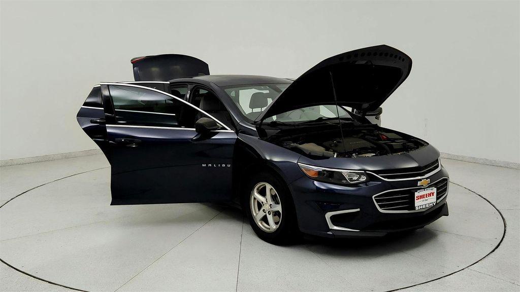used 2017 Chevrolet Malibu car, priced at $10,891