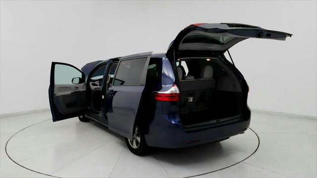 used 2020 Toyota Sienna car, priced at $26,591