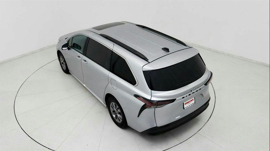 used 2023 Toyota Sienna car, priced at $38,191