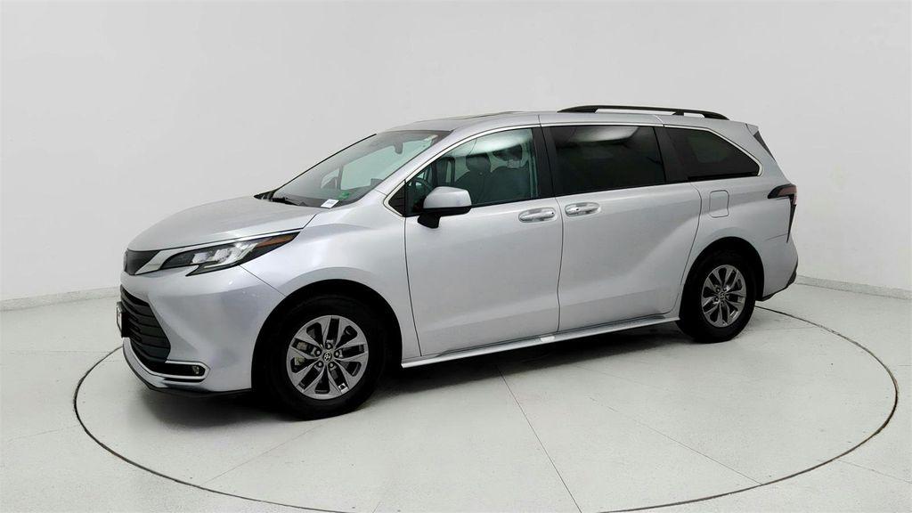 used 2023 Toyota Sienna car, priced at $38,191