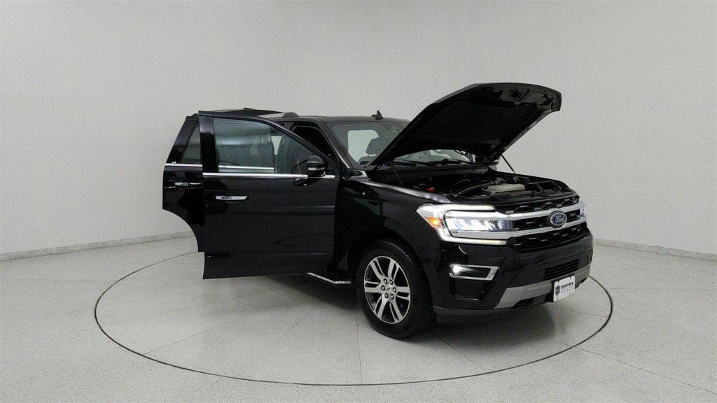 used 2022 Ford Expedition car, priced at $36,991