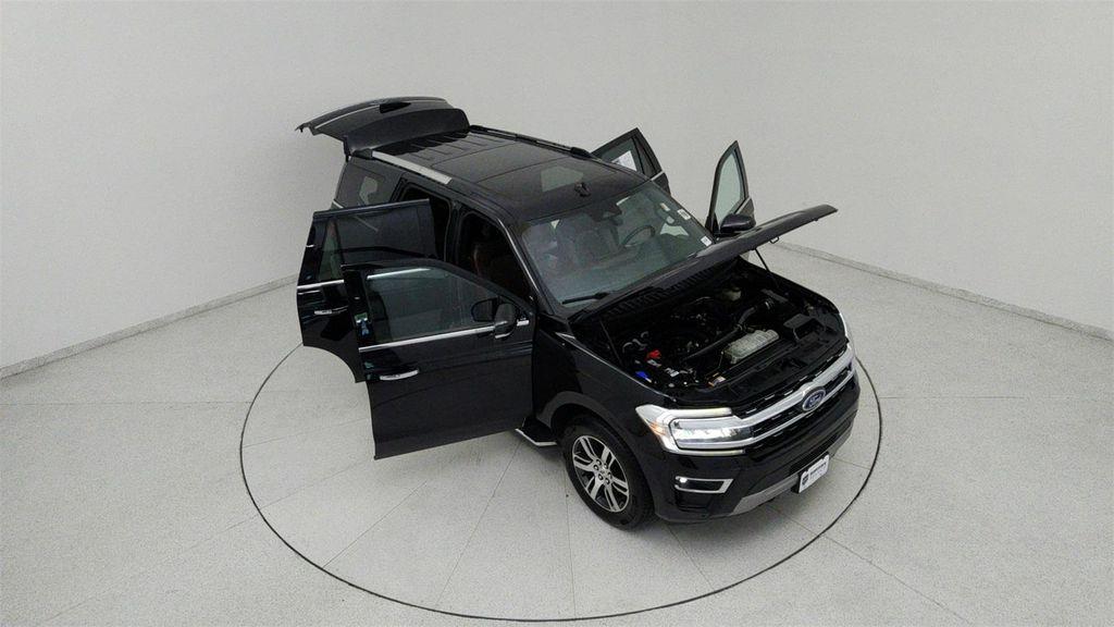 used 2022 Ford Expedition car, priced at $36,991