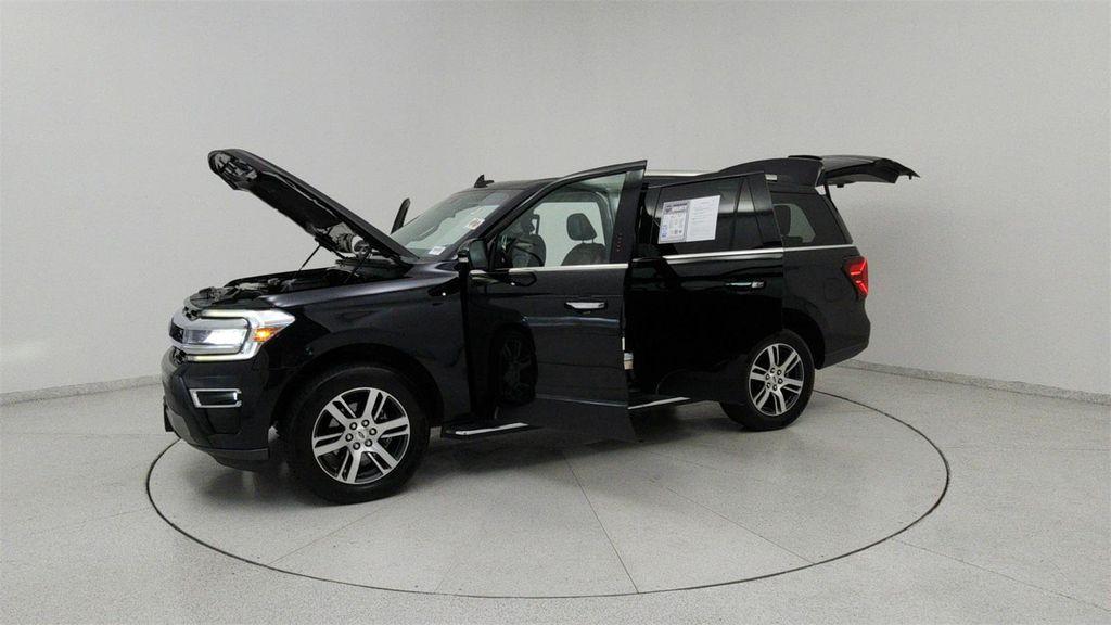 used 2022 Ford Expedition car, priced at $36,991