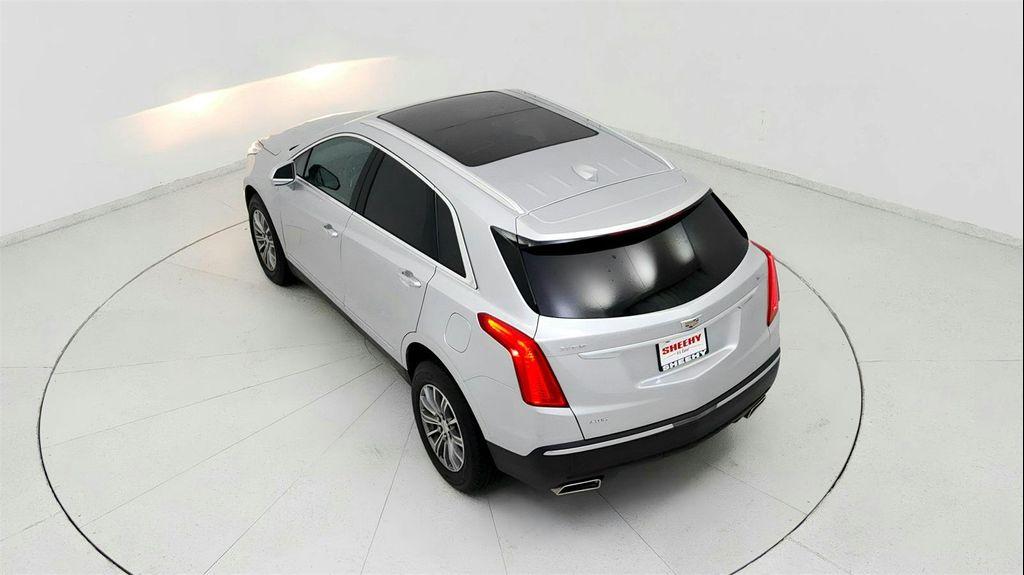 used 2017 Cadillac XT5 car, priced at $17,591