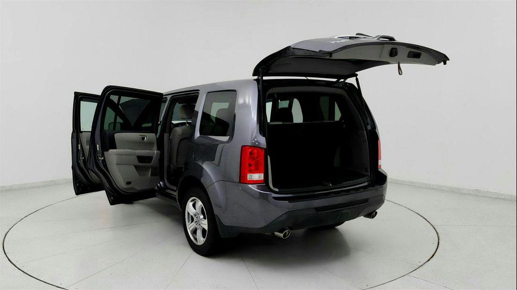 used 2015 Honda Pilot car, priced at $15,391