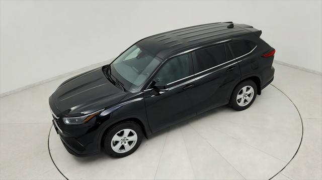 used 2023 Toyota Highlander car, priced at $33,791