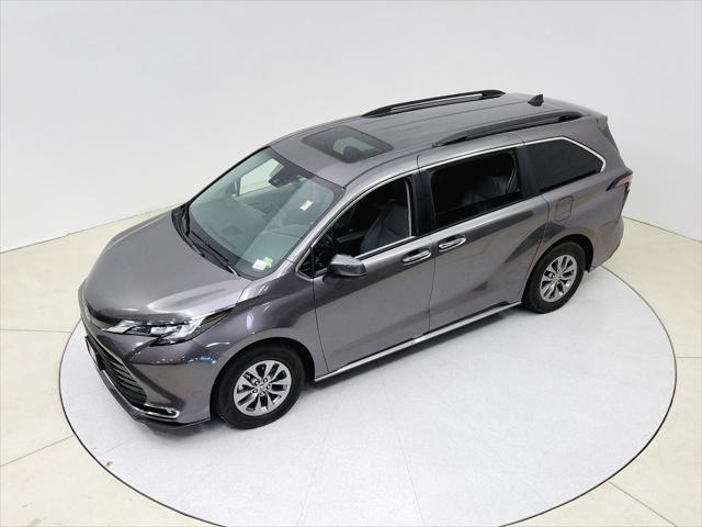 used 2023 Toyota Sienna car, priced at $38,991