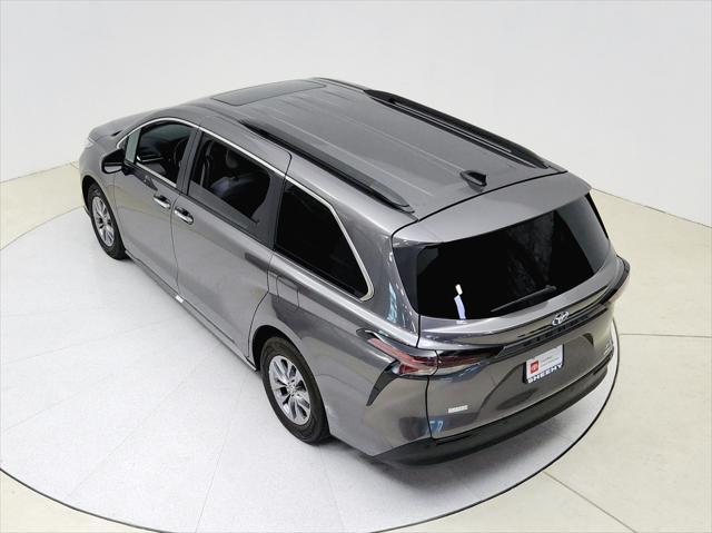 used 2023 Toyota Sienna car, priced at $38,991