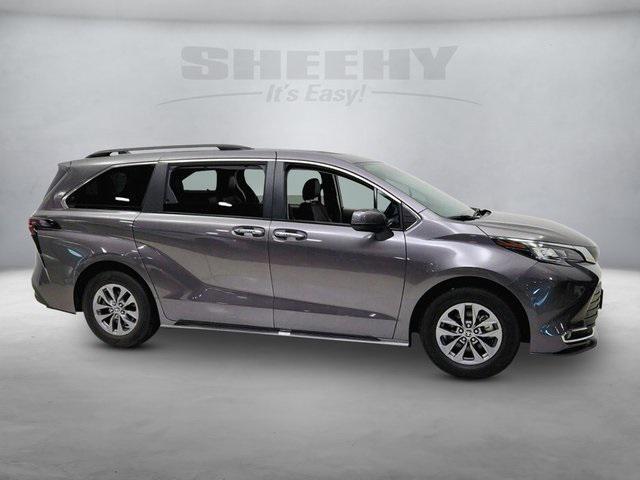 used 2023 Toyota Sienna car, priced at $38,991