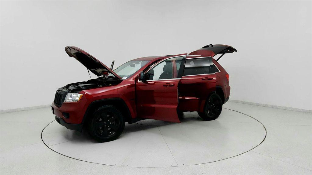 used 2013 Jeep Grand Cherokee car, priced at $9,691