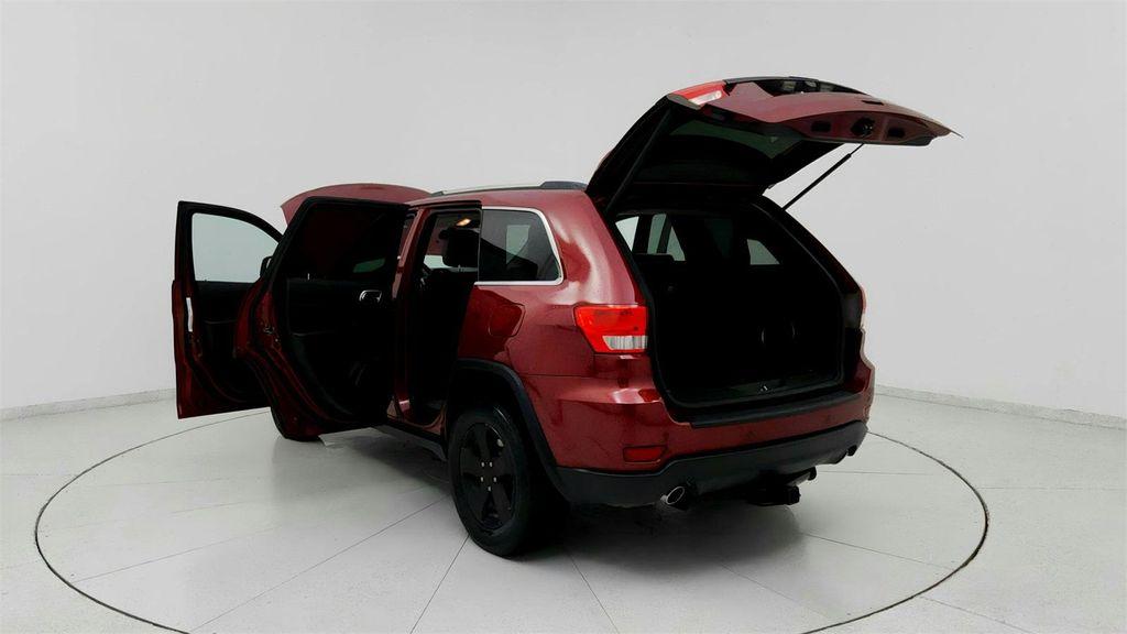 used 2013 Jeep Grand Cherokee car, priced at $9,691