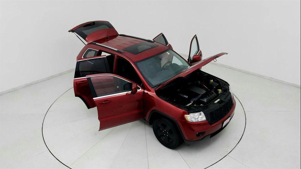 used 2013 Jeep Grand Cherokee car, priced at $9,691