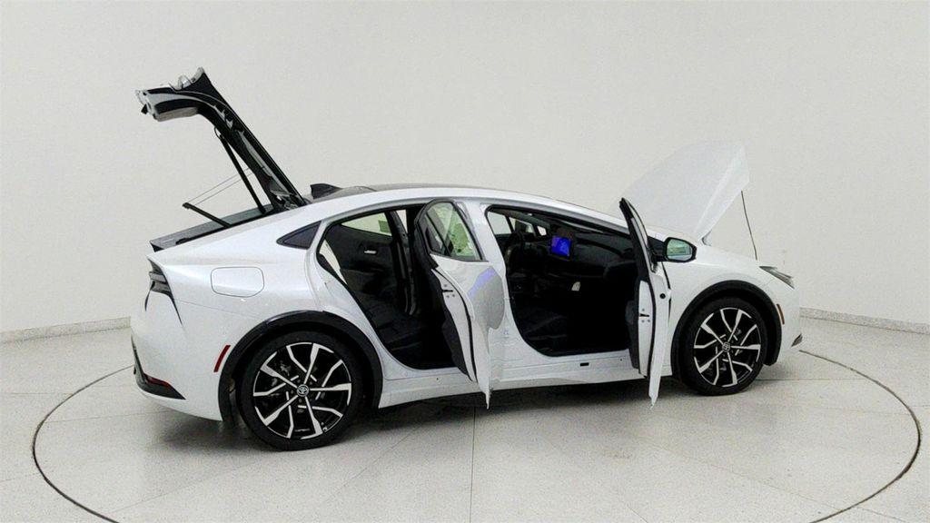 new 2025 Toyota Prius Plug-In Hybrid car, priced at $43,411