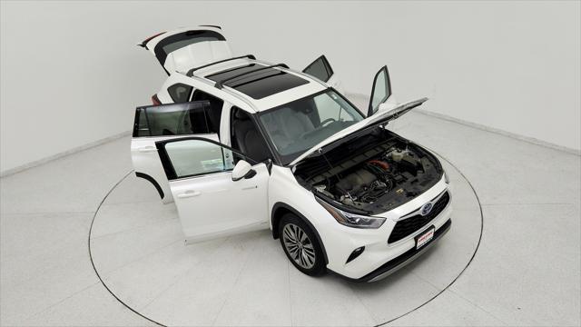 used 2021 Toyota Highlander Hybrid car, priced at $37,891