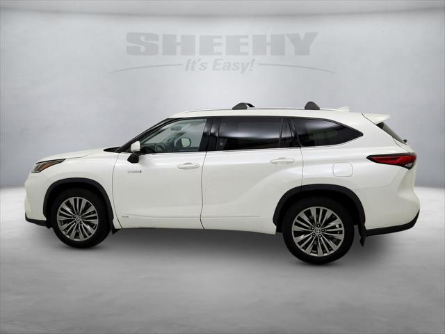 used 2021 Toyota Highlander Hybrid car, priced at $37,891